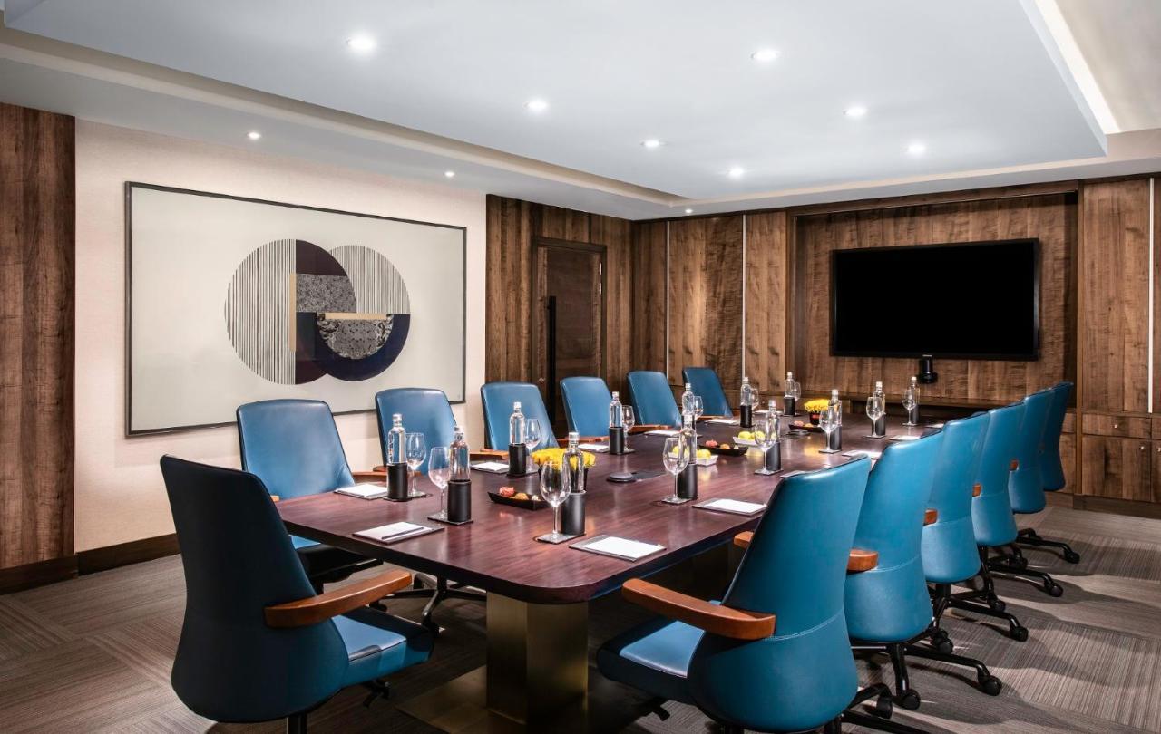 Vivanta Bhubaneswar Dn Square Εξωτερικό φωτογραφία