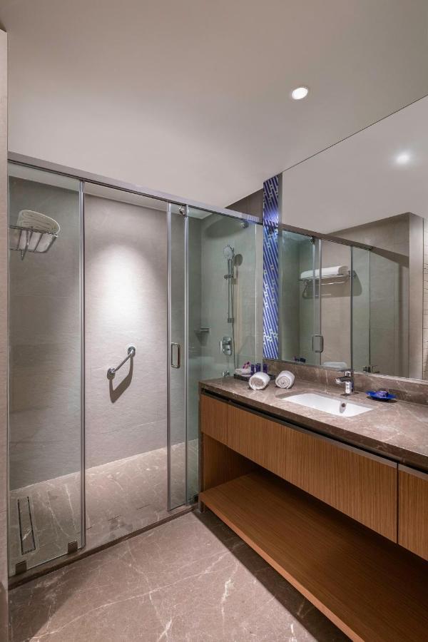 Vivanta Bhubaneswar Dn Square Εξωτερικό φωτογραφία